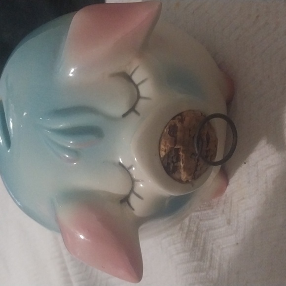 Sold. - Picture 4 of 4